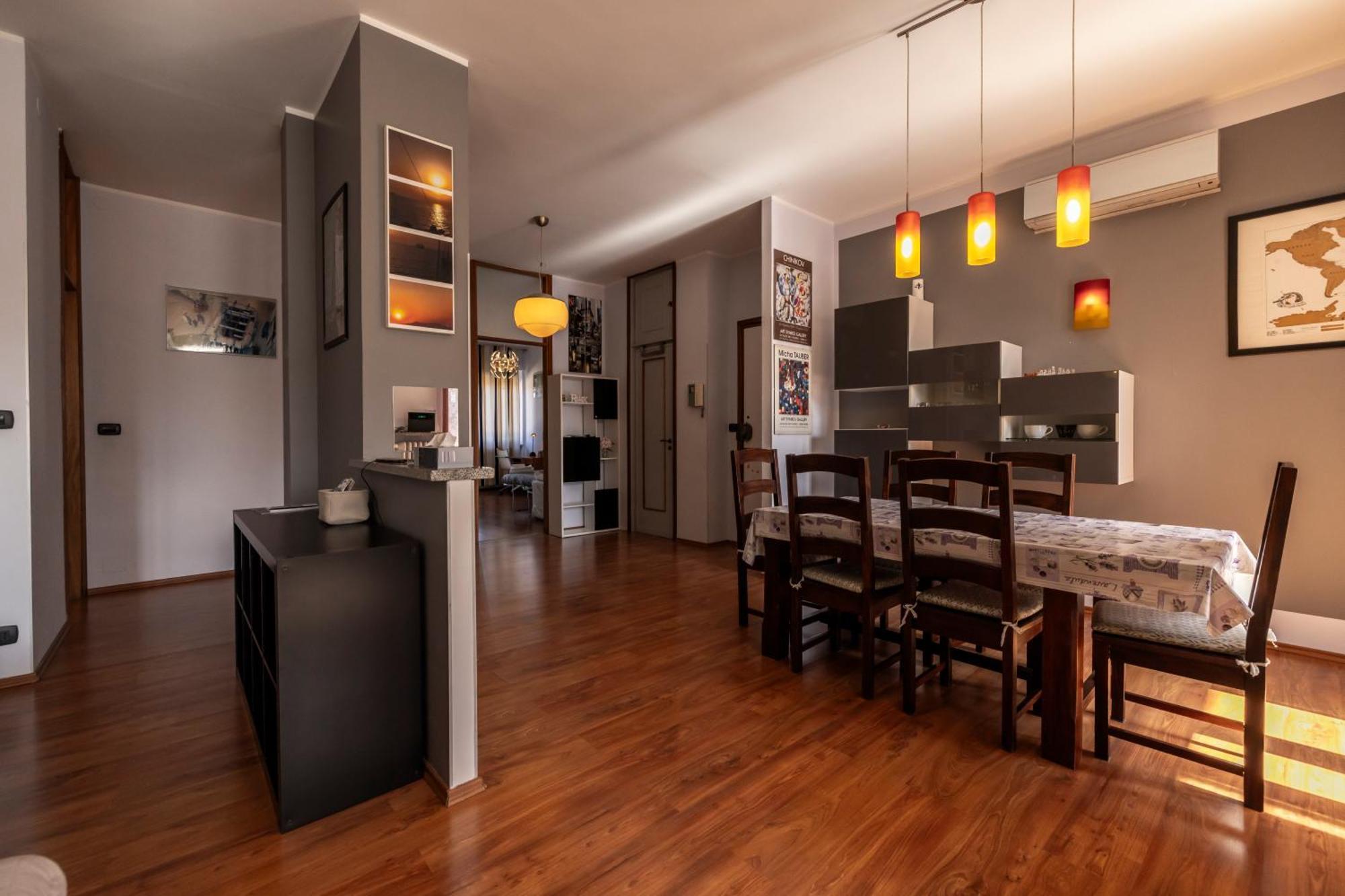 Center Whit Private Parking * Turin