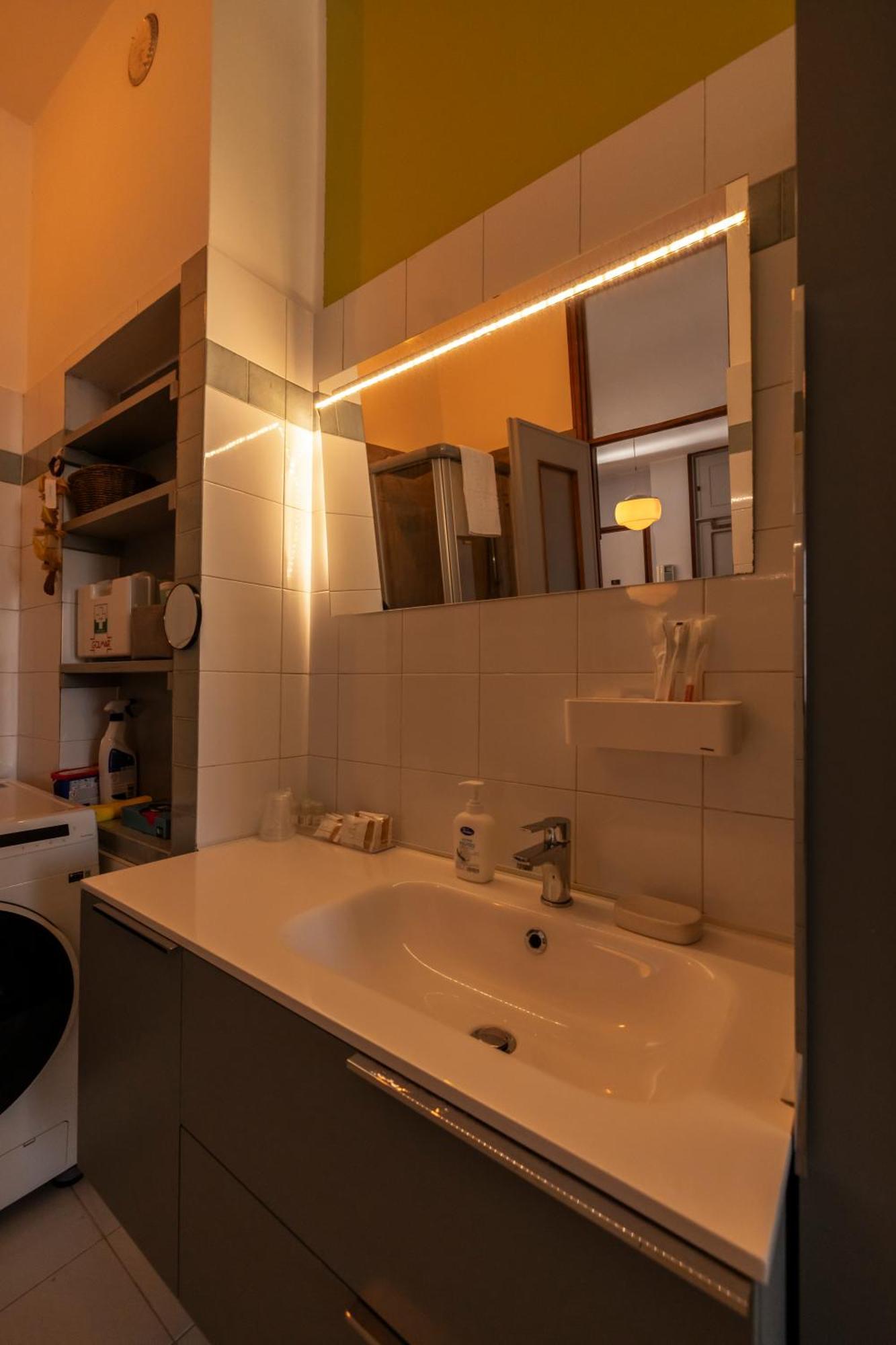 Center Whit Private Parking * Turin
